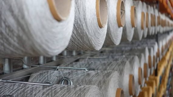 POLYESTER YARN COLORS AND TYPES, WEAVING YARNS USED FOR CARPET PRODUCTION, CARPET PRODUCTION MACHINE.